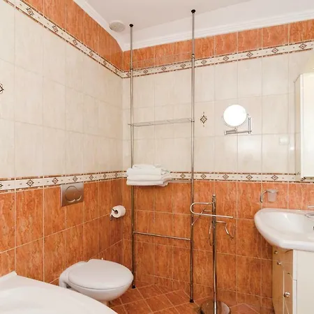 Apartment Bokeljska I
